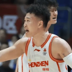 开云电竞国际入口-贺希宁走步了吗？CBA裁判专家分析，给出了一个答案